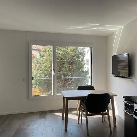 Proche Lausanne: Studio Bien Equipe Apartment Prilly ภายนอก รูปภาพ