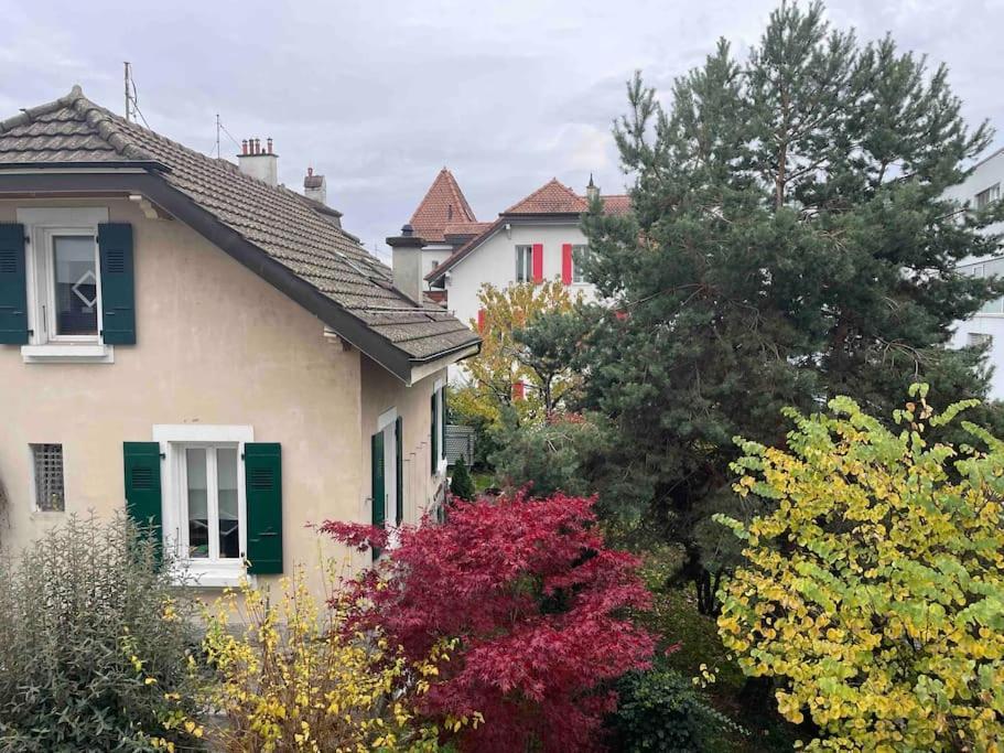 Proche Lausanne: Studio Bien Equipe Apartment Prilly ภายนอก รูปภาพ
